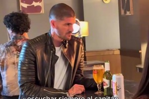 找到擅长的领域了？德保罗拍摄广告花絮！梅西点赞~